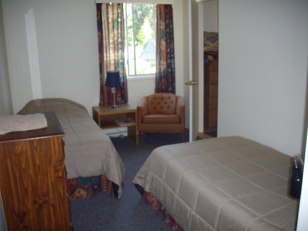 Lake Trail Guesthouse Cumberland Rom bilde